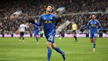 USMNT's Aaronson inks new 3-year deal with Leeds United