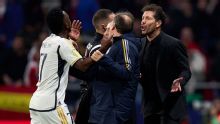 Simeone se desculpa por 'treta' com Vinicius Jr. em campo: 'Não foi algo legal da minha parte'