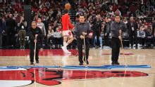 Bulls, Heat to play 4 games in 5 days due to slippery court
