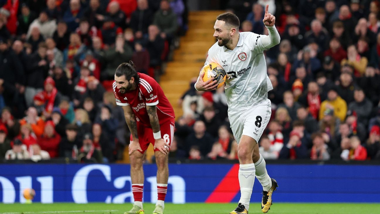 Dominik Szoboszlai's backheel was 'disrespectful' - Barnsley coach