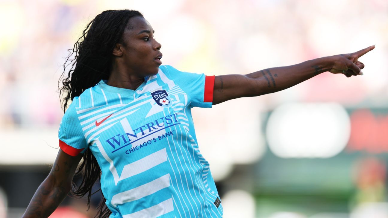 San Diego Wave signs Brazil star Ludmila from Chicago Stars