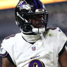Ravens owner Bisciotti wants new pact for Jackson by March