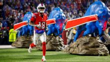 Source: Niners signing veteran receiver Cooks to practice squad