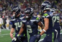 Seahawks showcase full arsenal in blowout victory over 49ers