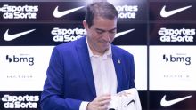 Marcelo Paz pode deixar Corinthians após renovação frustrada de Memphis? O que sabemos