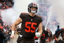 Ethan Pocic signing 1-year deal with Ravens, sources say