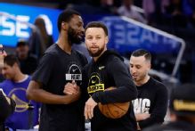 Andrew Wiggins receives warm welcome in Golden State return