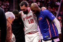Rockets' Steven Adams 'out indefinitely' with ankle sprain