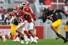 Sources: Ex-Missouri edge rusher Damon Wilson II heading to Miami