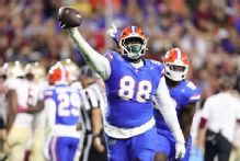 Sources: Draft prospect Caleb Banks (foot) expects June clearance