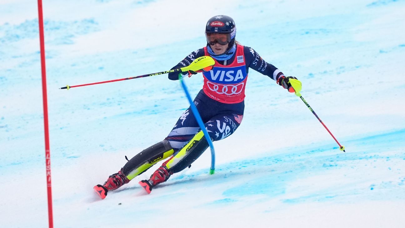 Shiffrin wins last pre-Games slalom, claims title