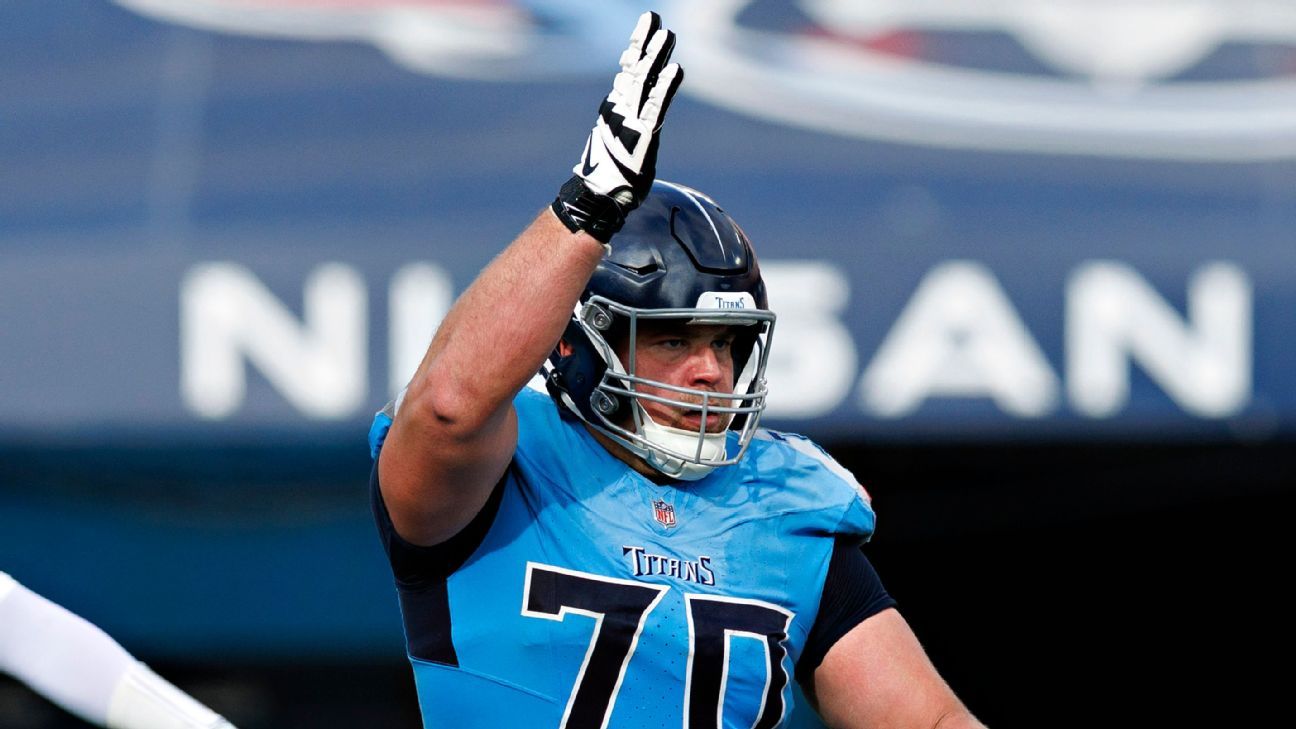 Sources: Zeitler latest vet added by Packers to aid besieged O-line