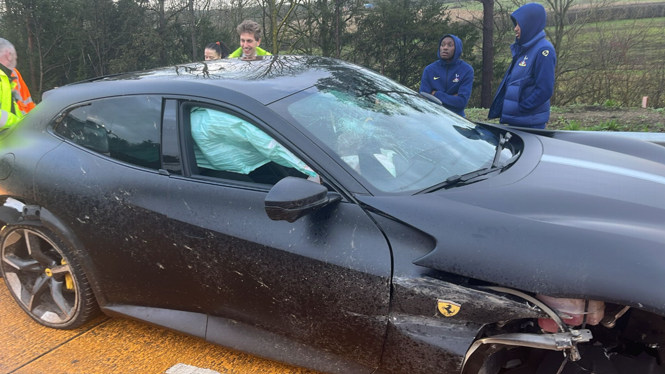 Tottenham's Kolo Muani 'fine' after car crash ahead of Champions League game