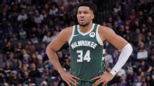 Sources: Bucks don't feel pressure to trade Giannis Antetokounmpo