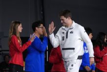 Patriots' Drake Maye feels good about shoulder, threw at practice