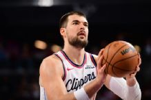 Zubac's Pacers debut on hold until ankle heals, Carlisle says