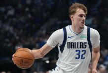 Sources: Mavericks' Flagg cleared after missing 8 games