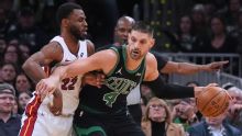 Triunfos de Celtics, Pistons y Lakers en la noche del viernes de NBA