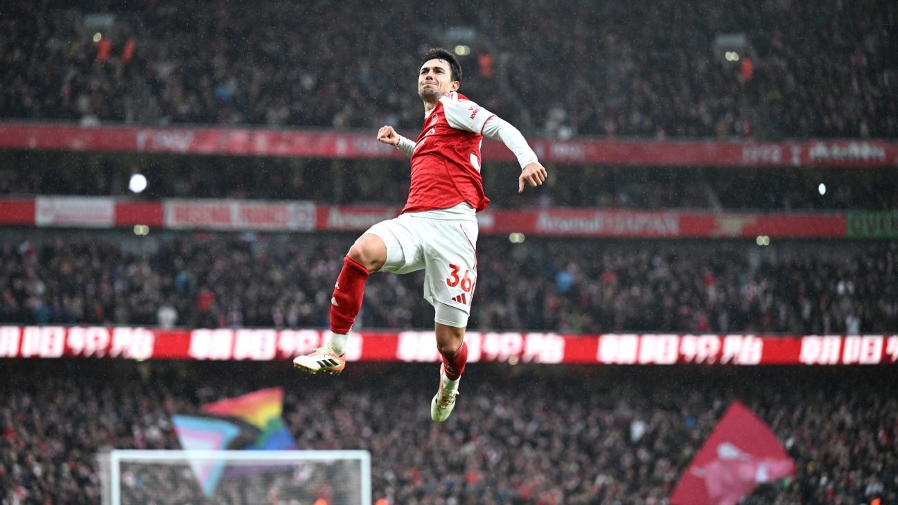 European football live updates: PL leaders Arsenal host Sunderland; Chelsea at Wolves