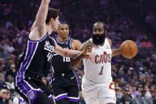 James Harden scores 23 points, delivers winning debut for Cavs