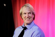 John Tesh to perform 'Roundball Rock' live at All-Star Game