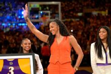 Parker, EDD, Griffin among finalists for '26 Basketball Hall of Fame class