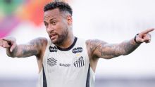 Cuca confirma retorno de Neymar contra a Chapecoense: 'Foi muito bem pensado'