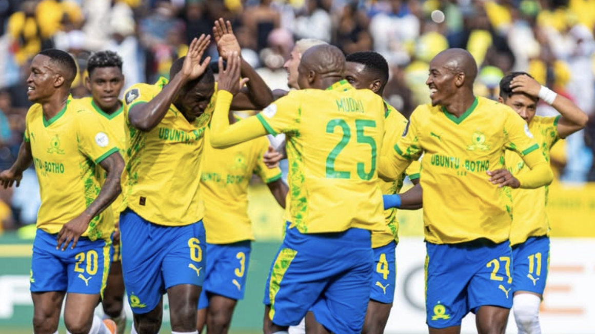 Orlando Pirates vs Mamelodi Sundowns - Kick-off time, how to watch the PSL title race six-pointer