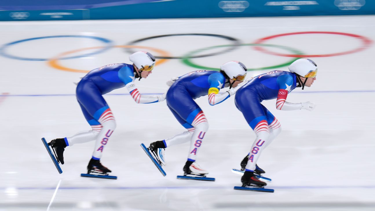 U.S. men reach team pursuit speedskating final