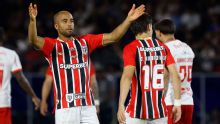 Lucas Moura vê volta cada vez mais próxima e responde sobre renovação com São Paulo