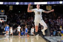 Vanderbilt survives Kentucky behind Mikayla Blakes, late stop