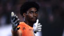Hugo Souza desabafa e acusa argentinos de racismo: 'É o jogo todo me chamando de macaco e negro de m*'