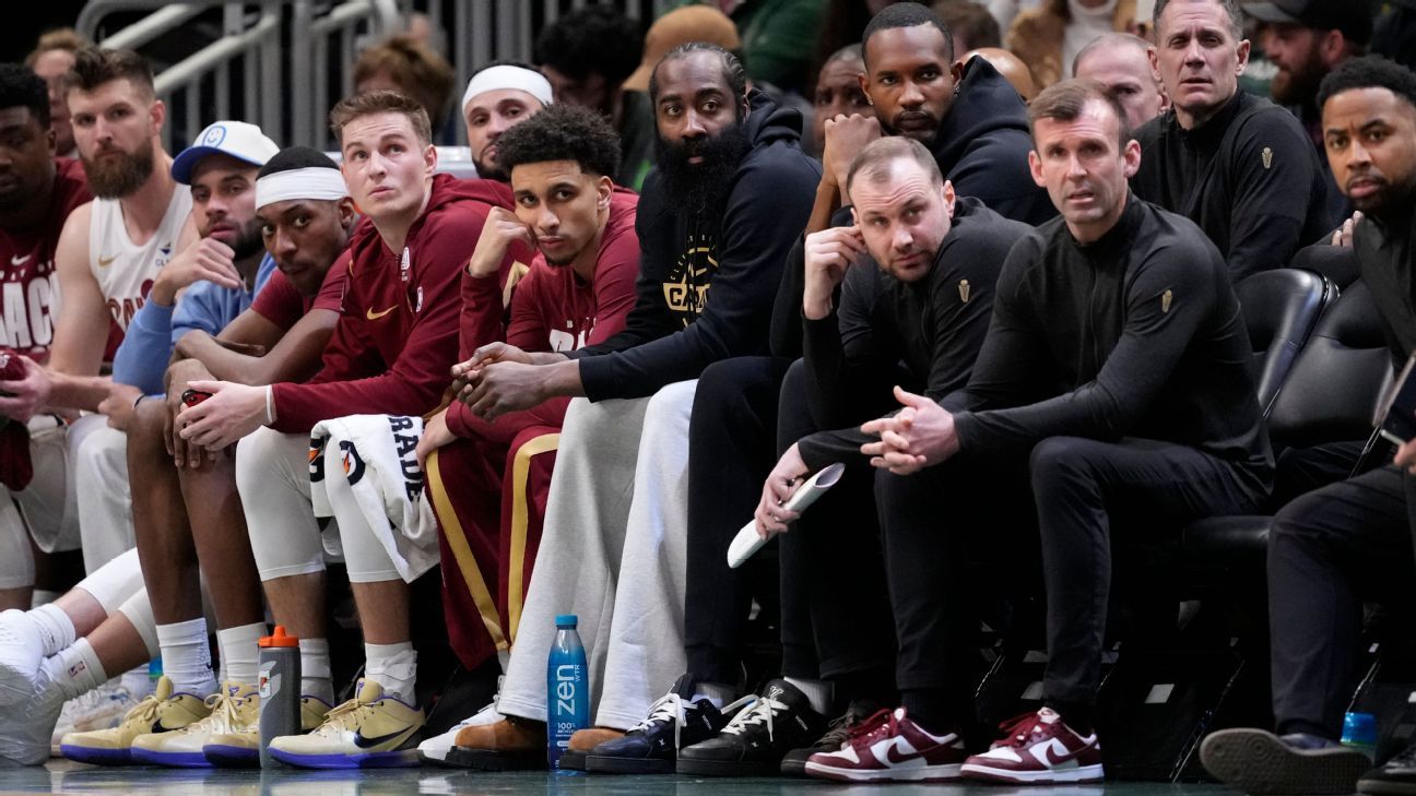 Cavs' Harden has non-displaced fracture in thumb