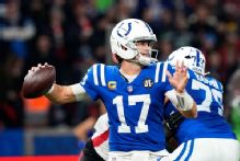 Colts QB Daniel Jones (Achilles) back to throwing again