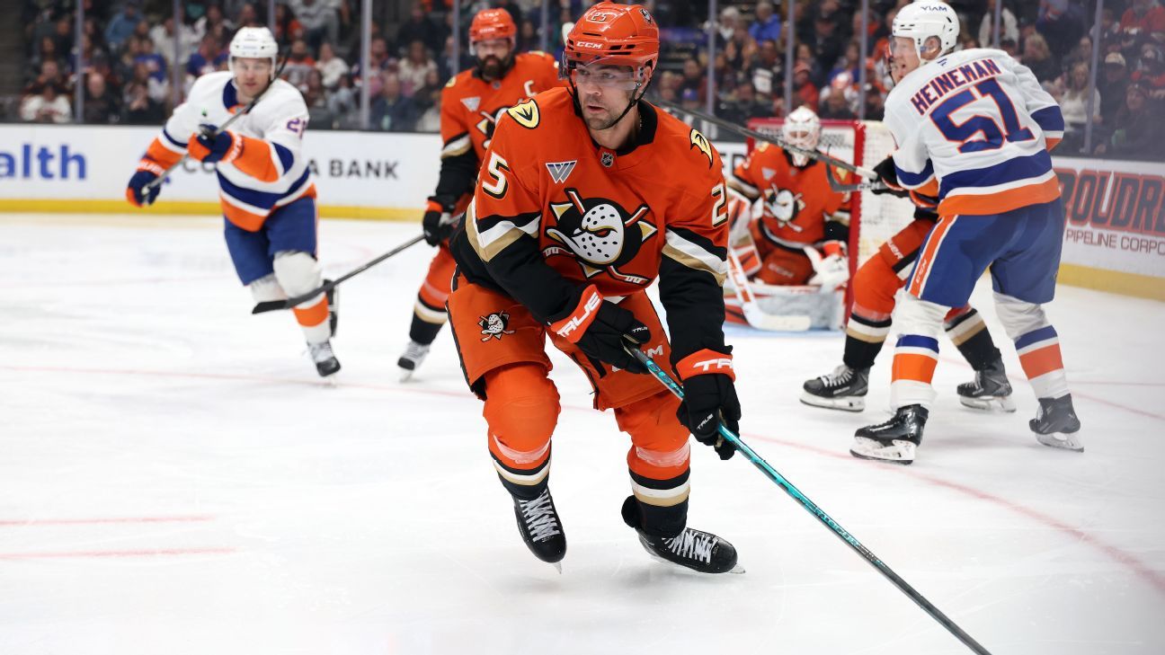 Ducks, Ryan Poehling agree to four-year,  million extension
