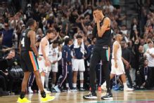 Wemby emotional after Spurs' 25-point comeback over Clippers