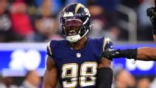 2026 NFL free agency grades: Odafe Oweh, Alontae Taylor