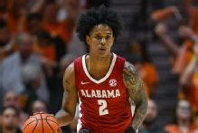 Aden Holloway not with Alabama despite judge's OK to travel