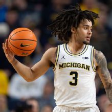 Star PG Elliot Cadeau to return for senior season at Michigan