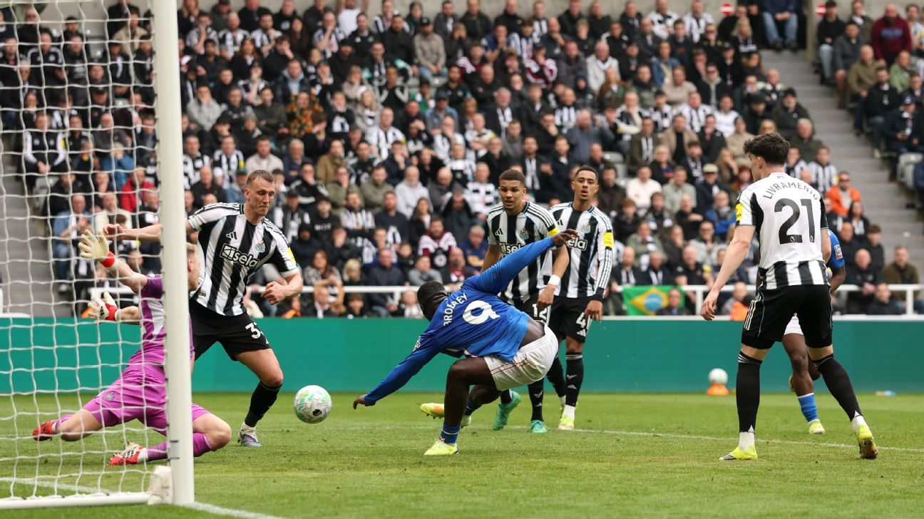 Newcastle 1-2 Sunderland: Brobbey scores last-gasp winner – as it happened Newcastle 1-2 Sunderland: Brobbey scores last-gasp winner – as it happened