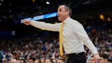 Sources: Iowa's Ben McCollum gets new deal after tourney run