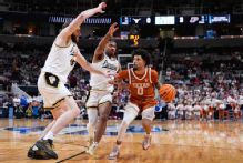 Texas' Jordan Pope says he played with broken foot vs. Purdue