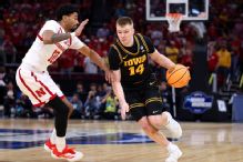Iowa defeats Nebraska, continues improbable March run into Elite 8