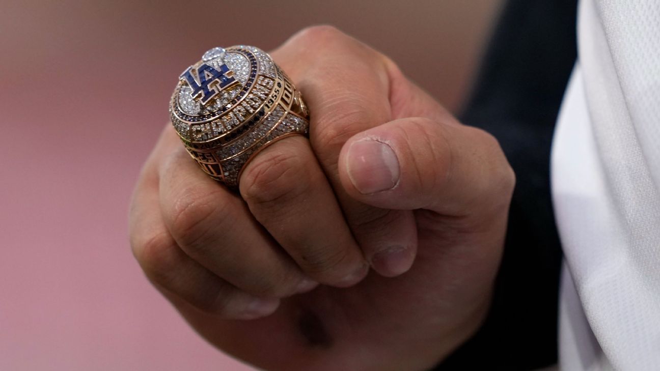 Dodgers receive glittering rings for another title