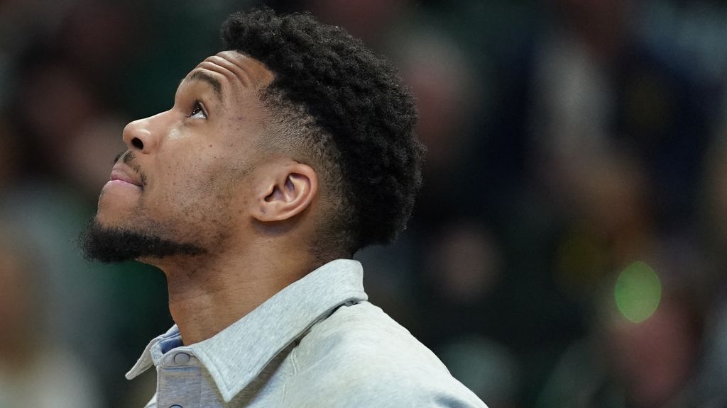 Bucks eliminated from playoffs with blowout loss