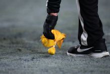 Sources: NFL, far apart with NFLRA, to begin hiring replacement refs