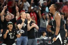 Aces bring back Chelsea Gray on $3 million, 3-year deal