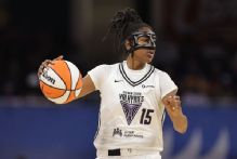 Valkyries sign free agent Tiffany Hayes to one-year contract
