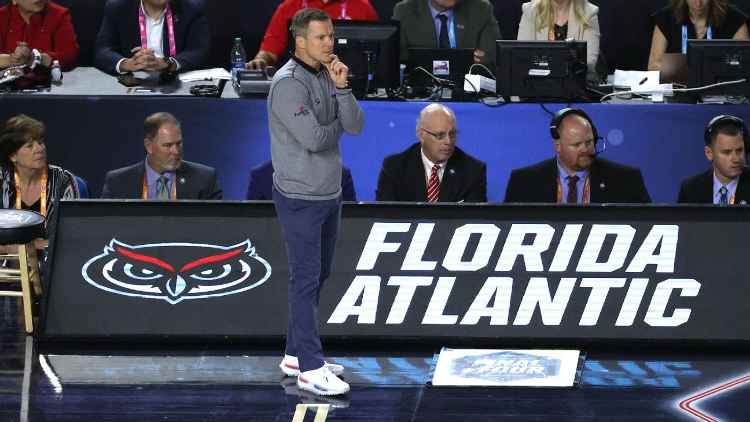 ‘हम खुद को चुटकी बजाना चाहते हैं’: डस्टी मे की फ़ाइनल फोर में फुल-सर्कल वापसी