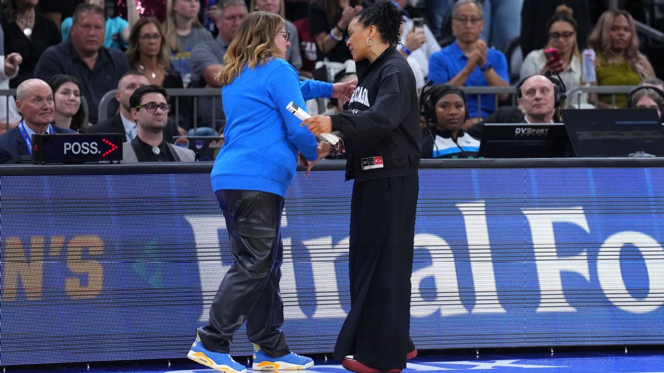 Staley praises Close: Happy for 'quality people'